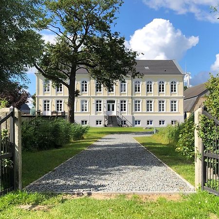 Ferienwohnungen Herrenhaus Gut Oestergaard 스타인베르크 외부 사진