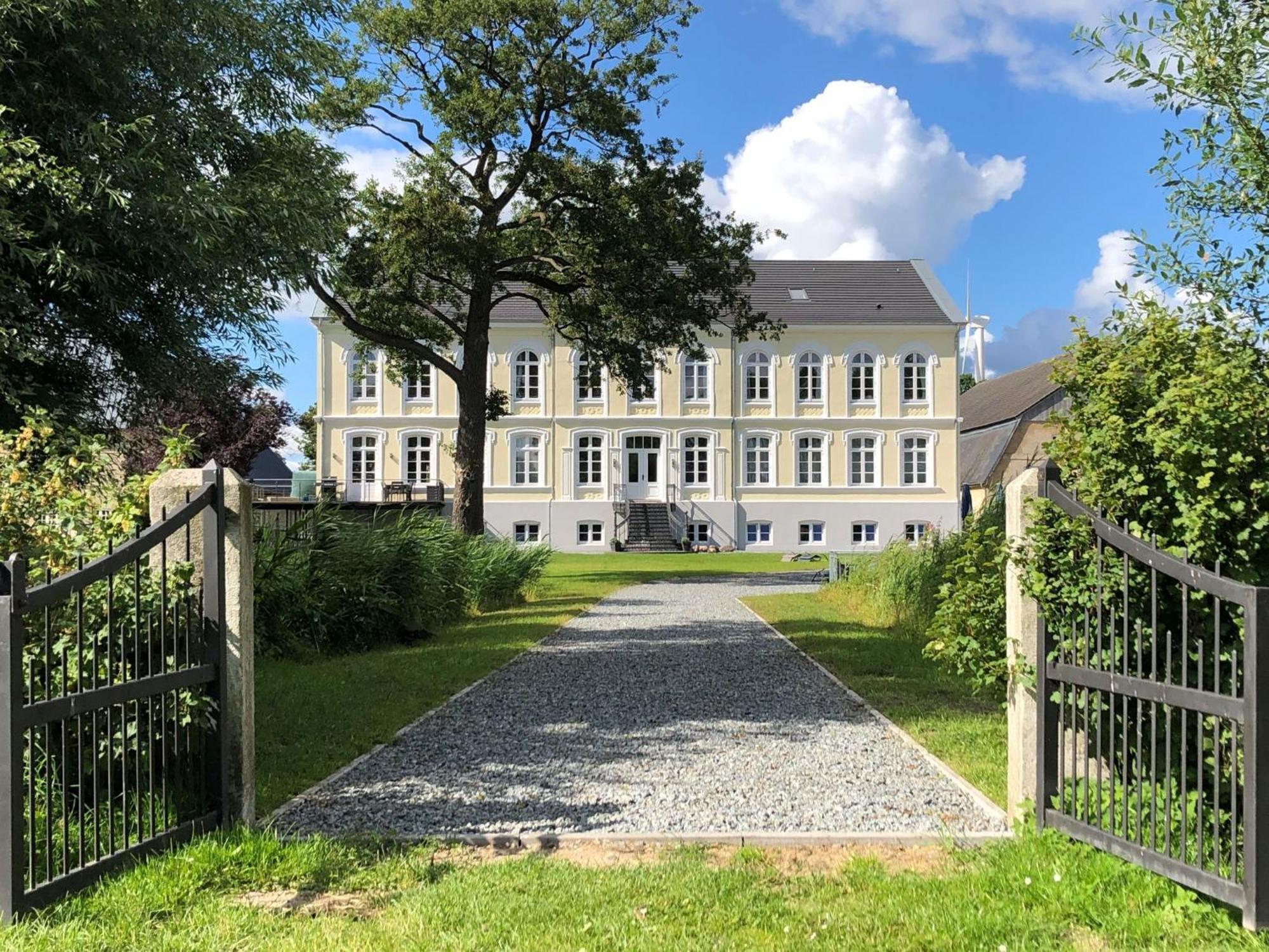 Ferienwohnungen Herrenhaus Gut Oestergaard 스타인베르크 외부 사진